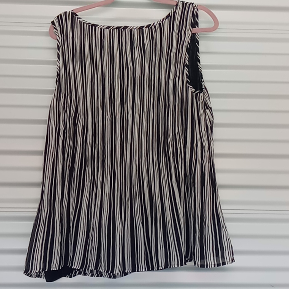 Women's Davina top size 2x nwot - Picture 4 of 5
